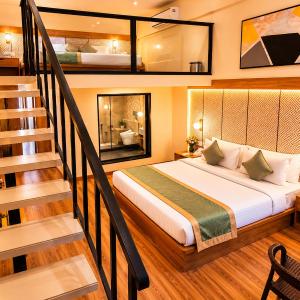 Duplex Room