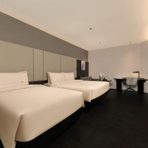 Premium Family Room
