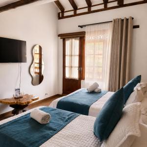 Triple Room with Balcony