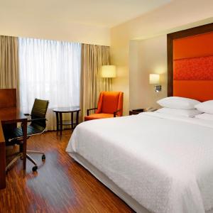 Superior King Room - 20% Discount on Food & Beverages