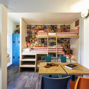 Combo Room