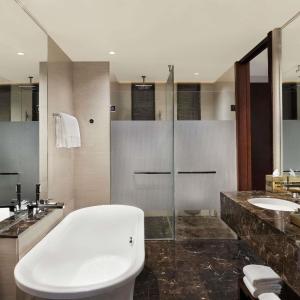 Executive King Room - Pool Side with 20% discount on food, beverages, spa and laundry | Complimentary one way airport transfer | Lounge access and cocktail hours
