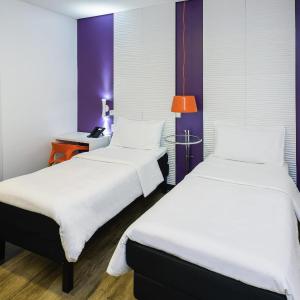 Standard Apartment with Two Single Beds
