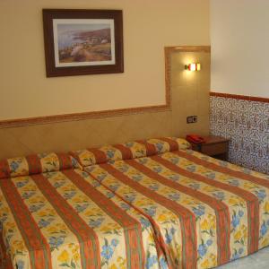 Double or Twin Room with Pool View