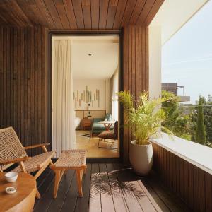 King Room with Balcony and Garden View