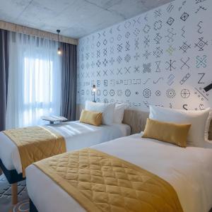 Premium Twin Room
