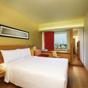 Superior Queen Room: 30% savings on Food & Beverages