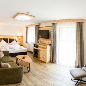 Superior Double Room with Balcony