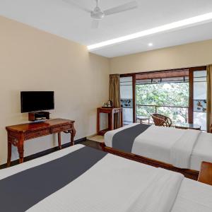 Superior Twin Room with Sea View  (Room Upgrade, subject to availability,Complimentary Welcome Drink,Early checkin/Late Checkout and 10% off on Food & Beverage services)