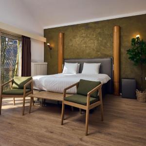 Double Room with Spa Bath