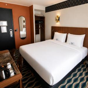 Two Connecting Double Rooms
