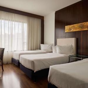 Classic Room with Three Single Beds