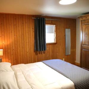 Three-Bedroom Chalet