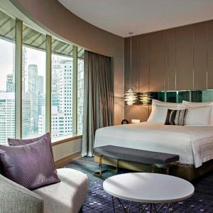Executive King Suite with Lounge Access