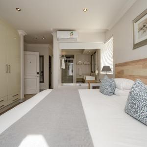 Family 2-Bedroom Village Residence