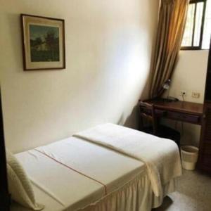 Budget Single Room