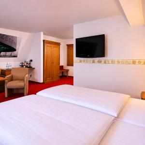 Double or Twin Bedroom Comfort