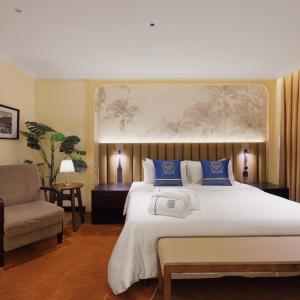 Grand King  (Newly Renovated) 