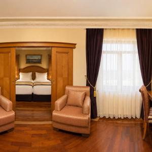 Connected Family Suite