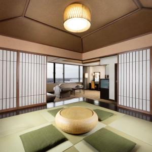 Japanese Western Style Classic Junior Suite with Two Single Beds