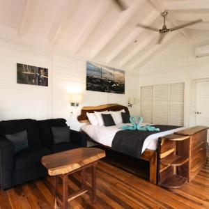 King Room with Mountain View