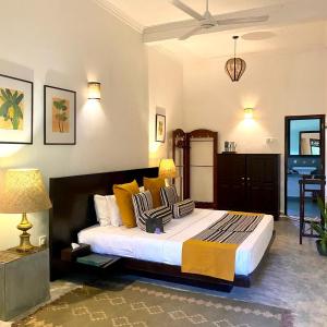 Classic Single Room