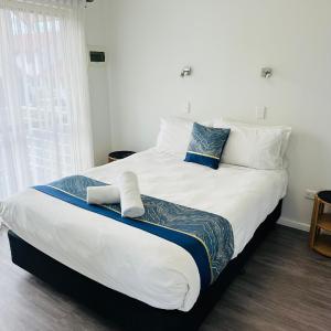 Executive One-Bedroom Apartment