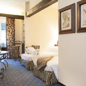 Classic Twin Room