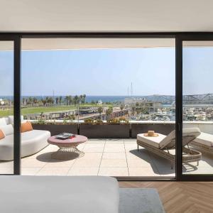 Luxuriate Suite with Marina View