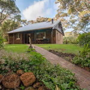 Splendid Wren Cottage