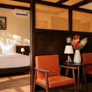 Deluxe Queen Room with Two Queen Beds