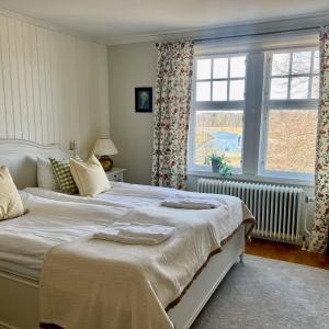 Junior Suite with Garden View
