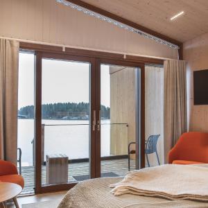 Double Room with Lake View