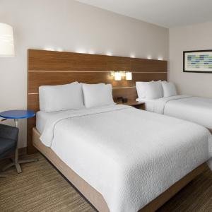 Standard Room with Two Queen Beds