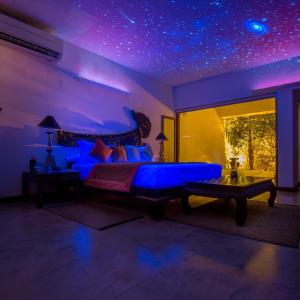 Suite with Garden View with 15% off on spa treatments & Complimentary 20 minutes Pada Abhyanga (foot massage) once during the stay