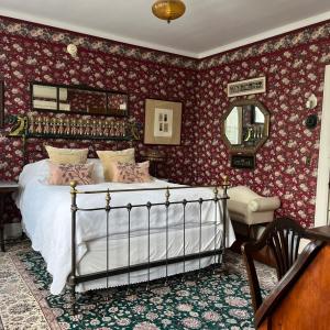 Queen Suite