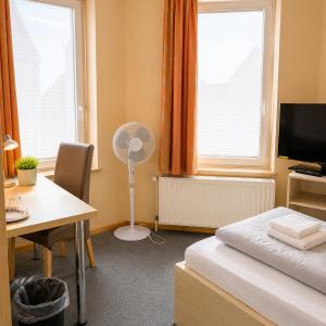 Single Room with Private Bathroom
