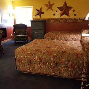 Queen Suite