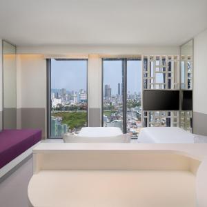 Deluxe Twin Room with City View