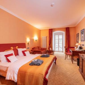 Deluxe Double Room Schlosspark Villa