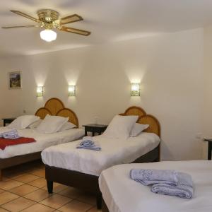 Classic Quadruple Room