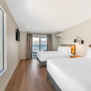Premier Oceanfront 2-Queens