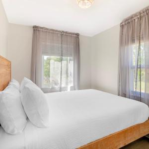 2 Bedroom Bungalow