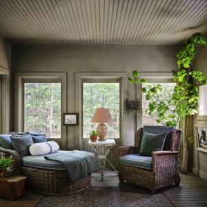 One-Bedroom Bungalow