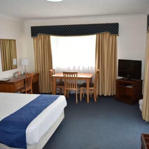 Queen Room