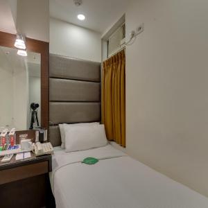 Single Room with Bathroom
