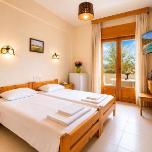 Twin Room with Balcony