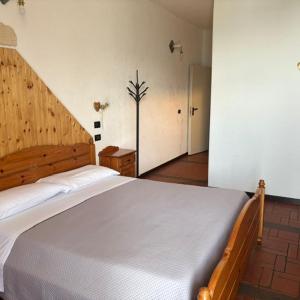 Double Room with Balcony (2 Adults + 1 Child)
