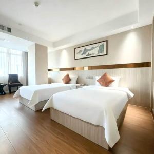 Deluxe Twin Suite