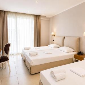 Economy Triple Room